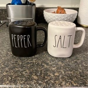 brand new, never used, large black and white Rae Dunn salt and pepper shakers.